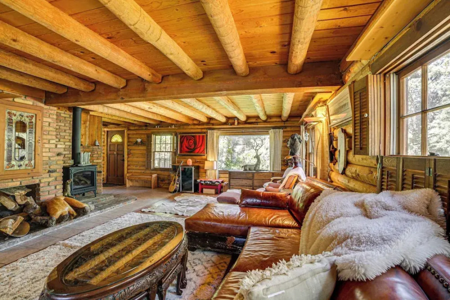 Pine Mountain Club Log Cabin w/ Resort Amenities!