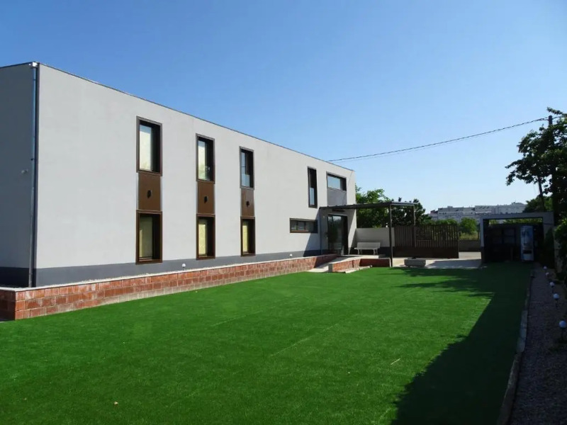 Albergue Santiago 15 Monforte