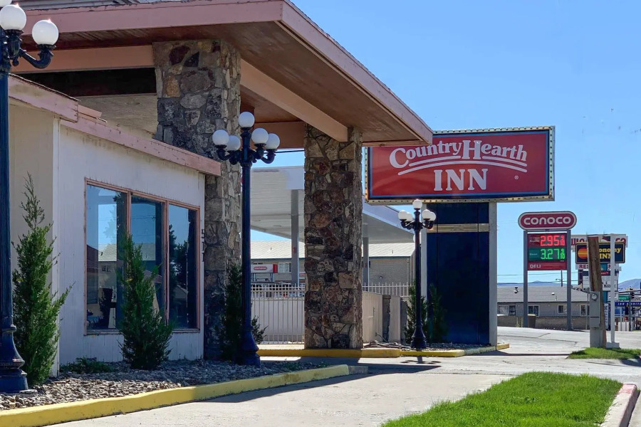Econo Lodge Inn & Suites Winnemucca