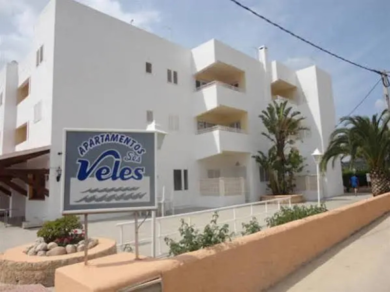 Apartamentos Ses Veles