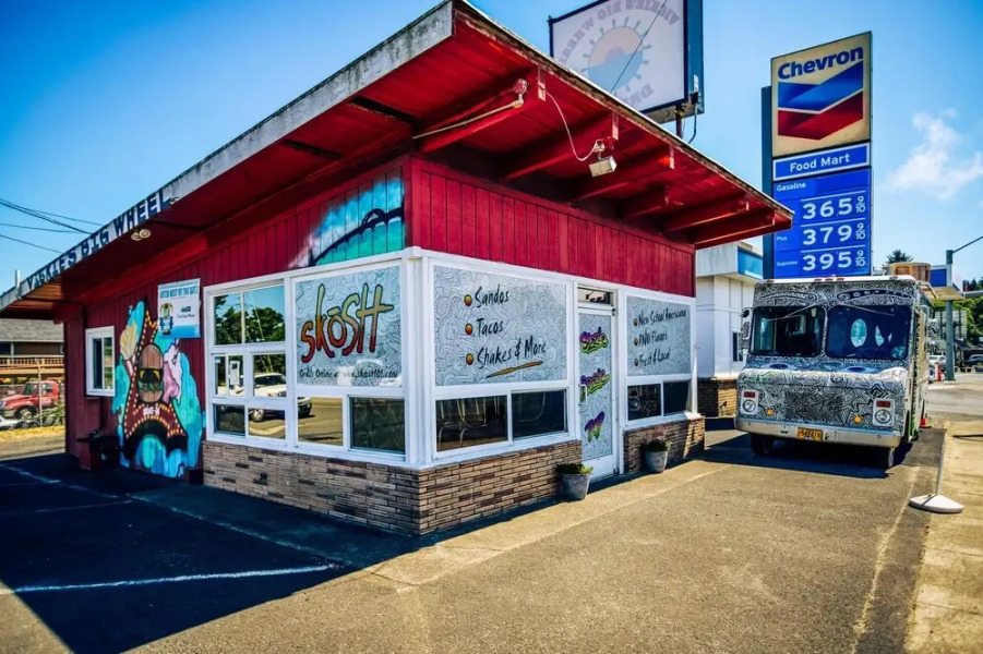 Crow's Coastal Cottage