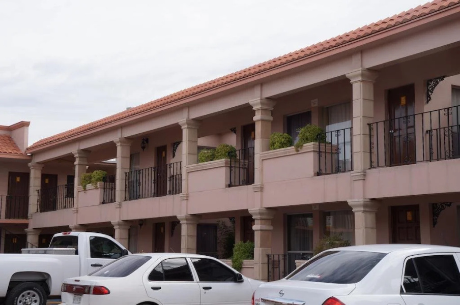 El Dorado Inn