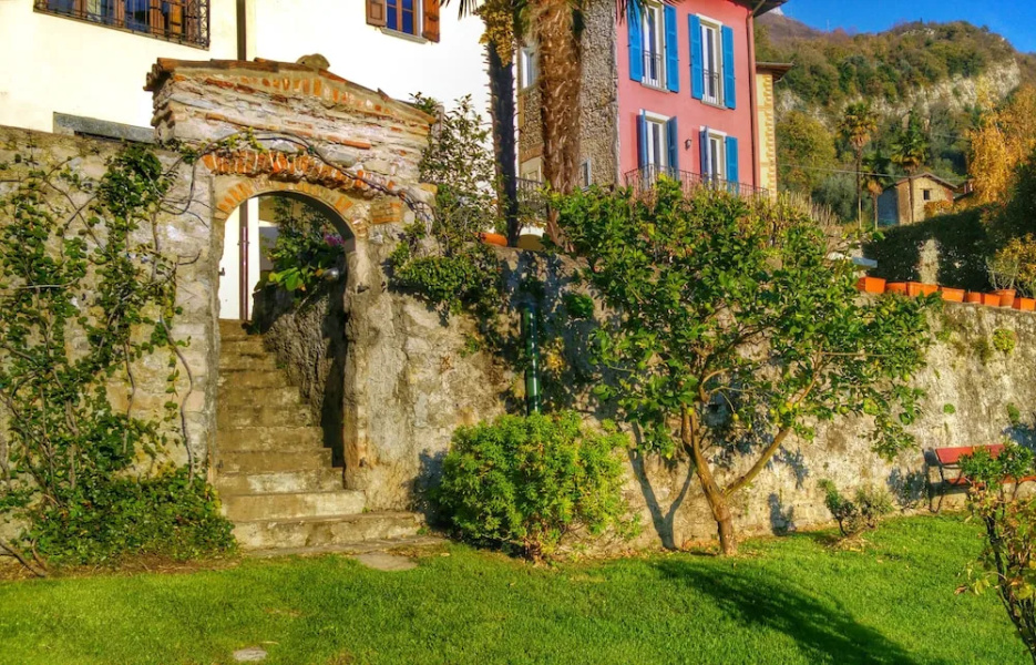 Casa Del Portico
