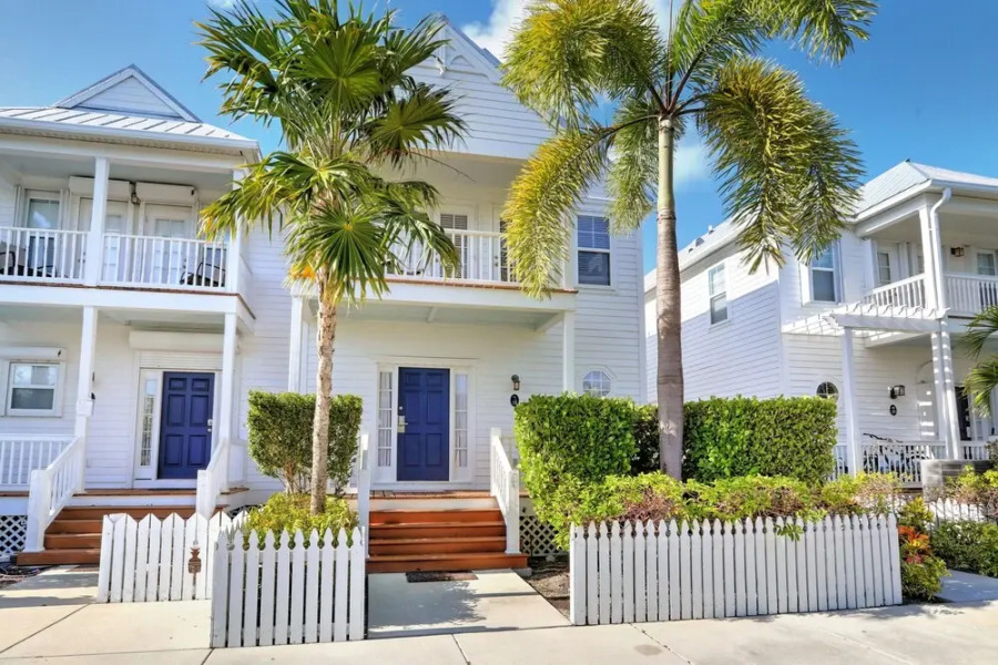 Waterfront Luxury Villa With Sunset Views And Boat Slip 3 Bedroom Townhouse by RedAwning