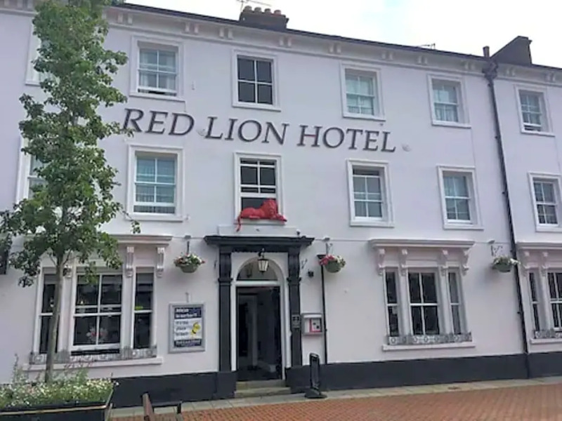 Red Lion Hotel