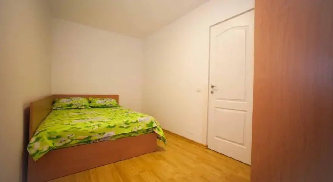 Apartament Ciresica