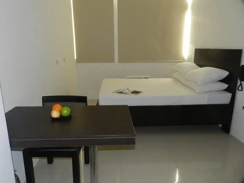 Maia Suites