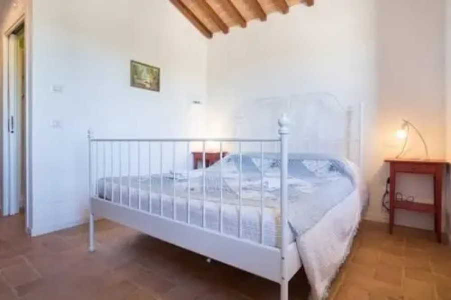 Umbrian Holiday on the enchanting hills of Todi!