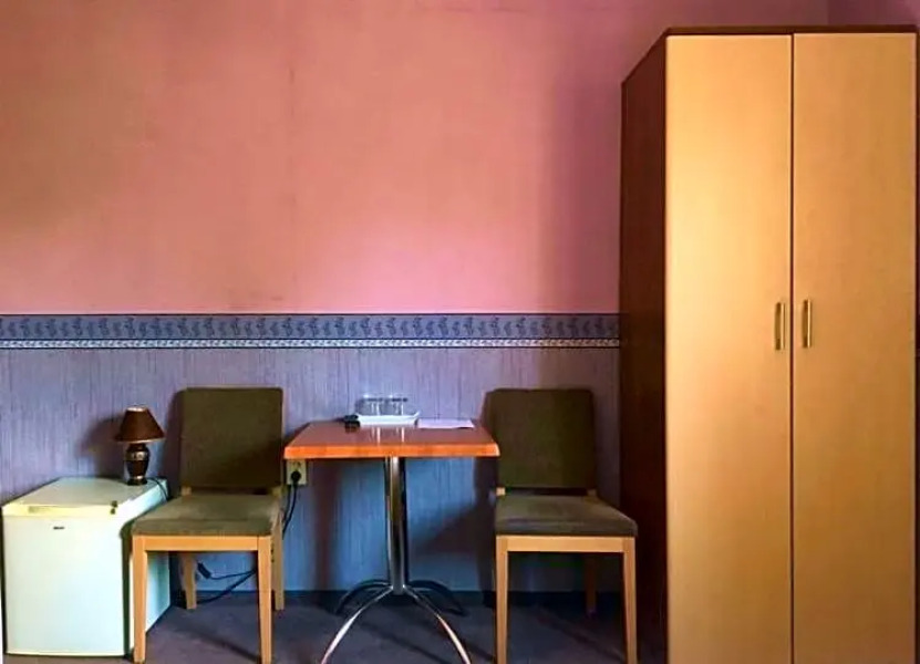 Pokoje Gościnne Via Steso