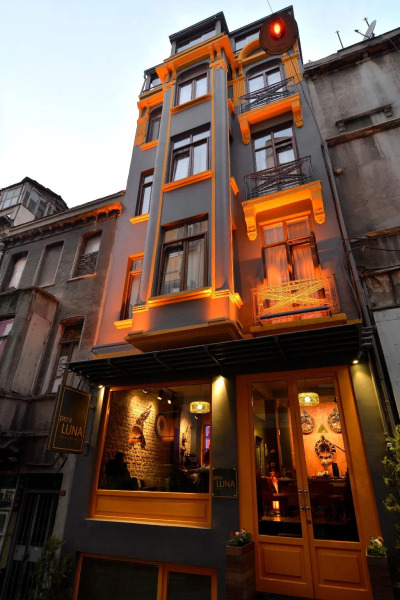 Pera Luna Residence - Special Class