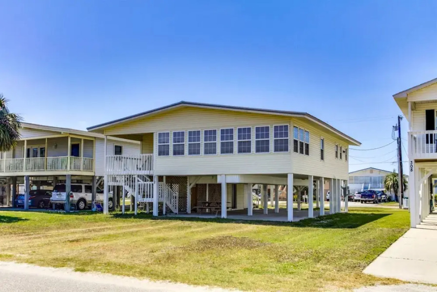 Garden City Beach House Escape!