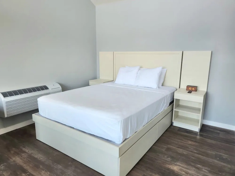 EXPLORE Munising Alger Falls