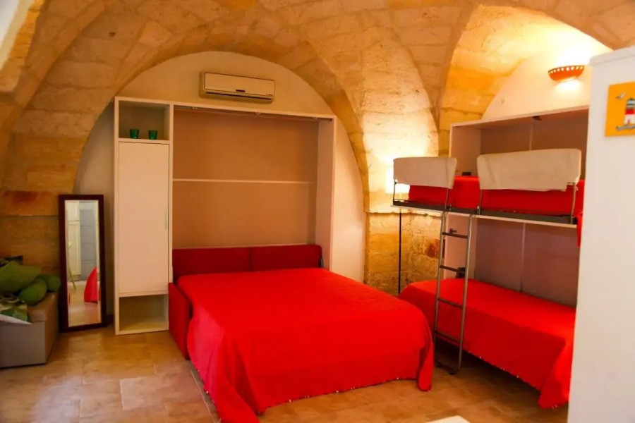 Dimora Li Santi E Casina Matilde