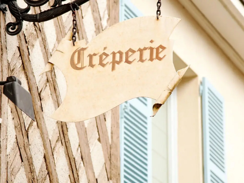 Cozy Holiday Home in Vagnas with Swimming Pool