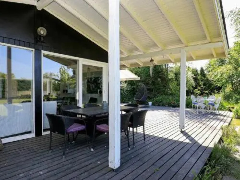 Four-Bedroom Holiday home in Væggerløse 7