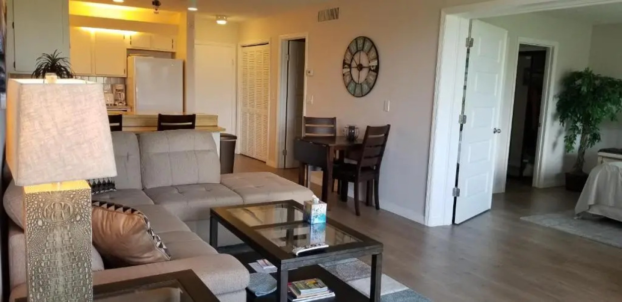 Oceanfront Tropical Paradise