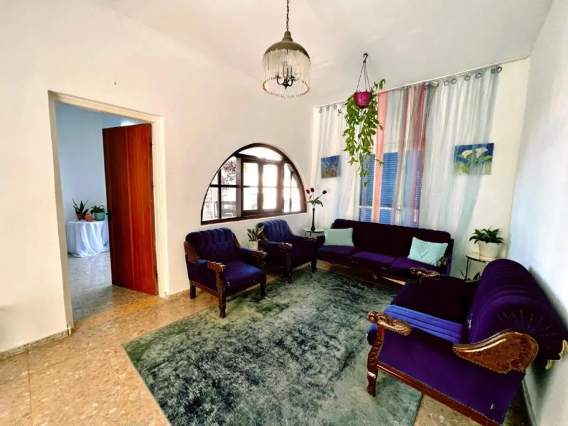 Sea View Spacious Private Villa in Lapta
