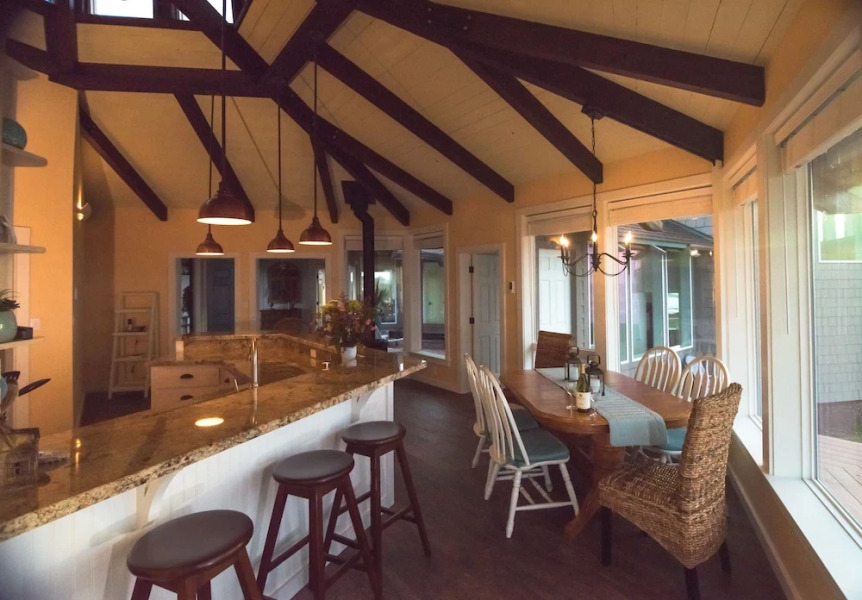 Cliff House at Otter Point