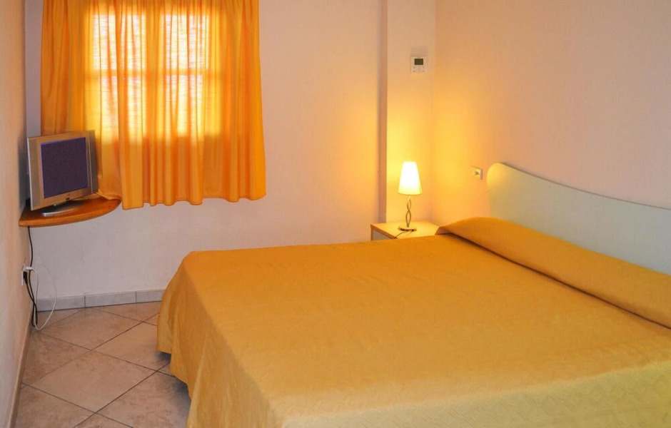 Nice Apartment in Ricadi With Outdoor Swimming Pool, Jacuzzi and Wifi