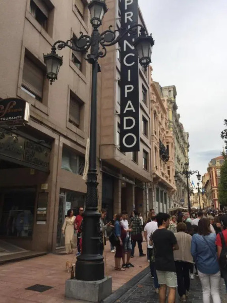 Comodidad y diseño en el centro de Oviedo Registro de turismo VUT 75 AS
