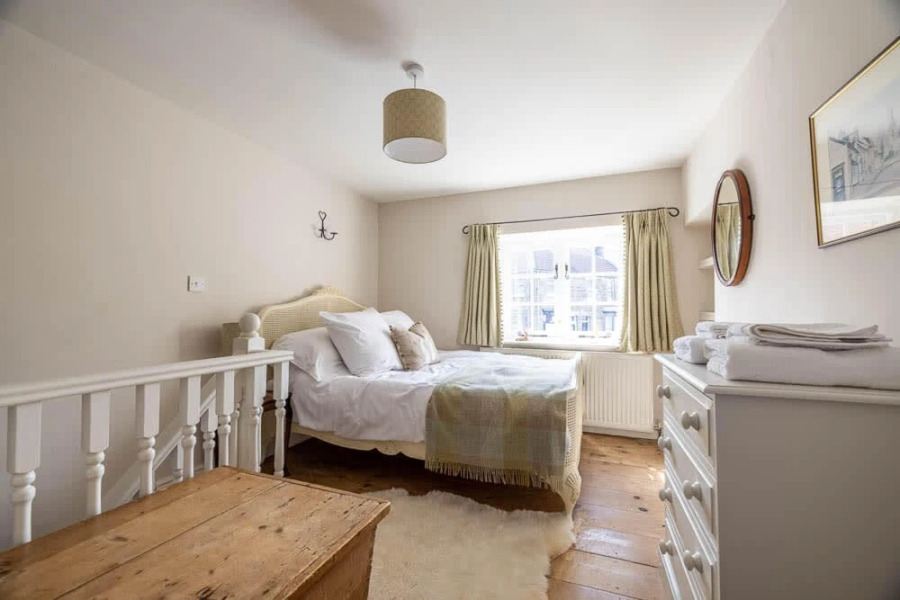 Host Stay The Nest Castleton