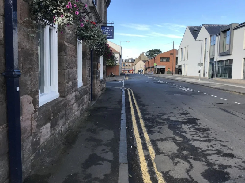 The Cobbled Yard Hotel