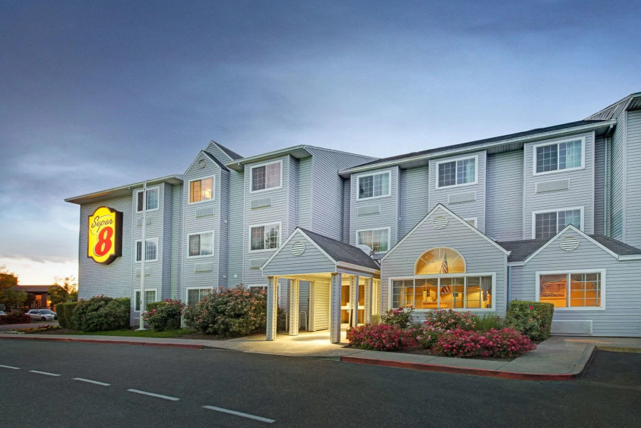 SureStay by Best Western Sacramento South Natomas