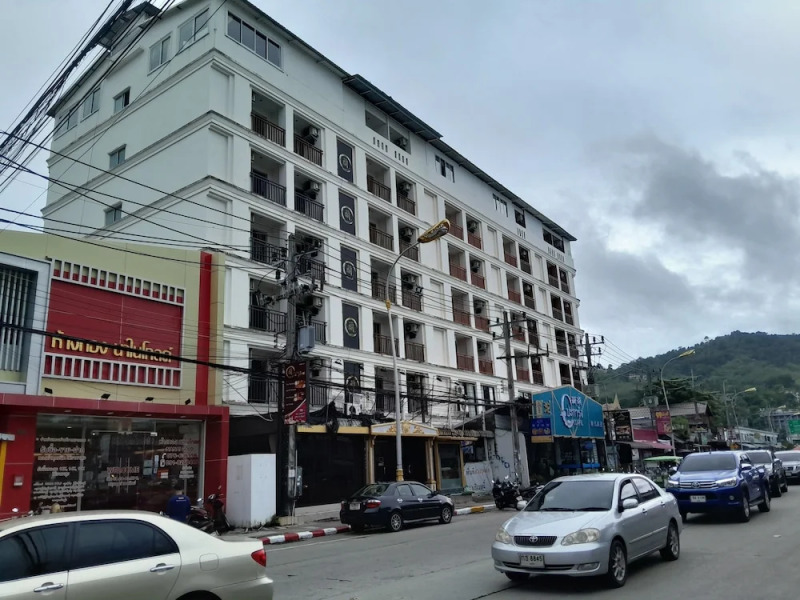 Sereneburi Patong Residence