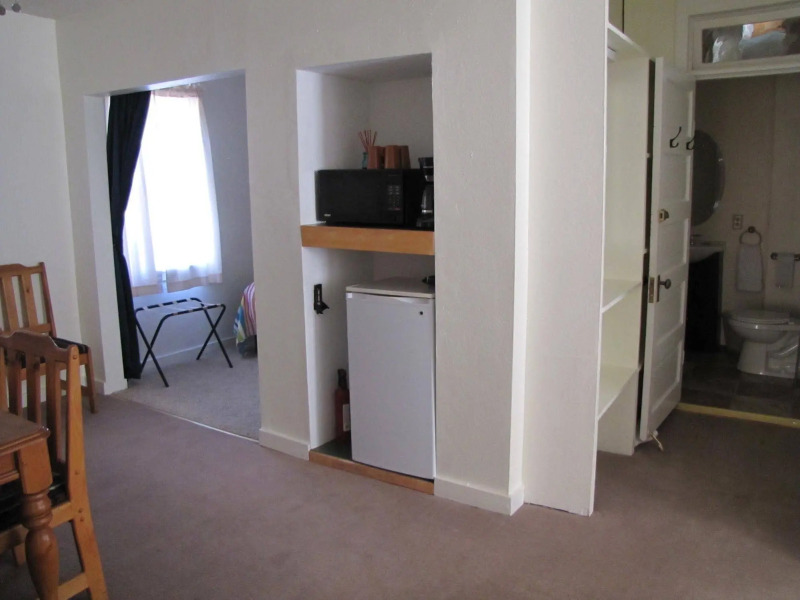 Mountain View Historic Hotel