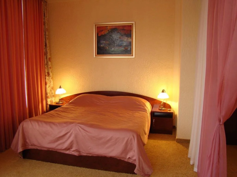 Отель Унгварский