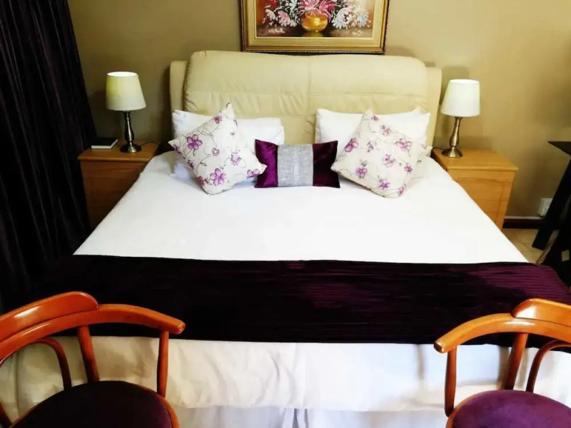 Willow Manor Brits Guest House