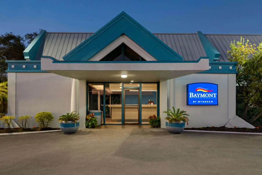 Baymont by Wyndham Intl Speedway/I-95/Daytona Beach