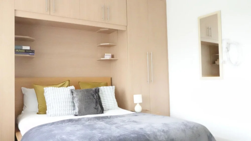 The Great Airport Place