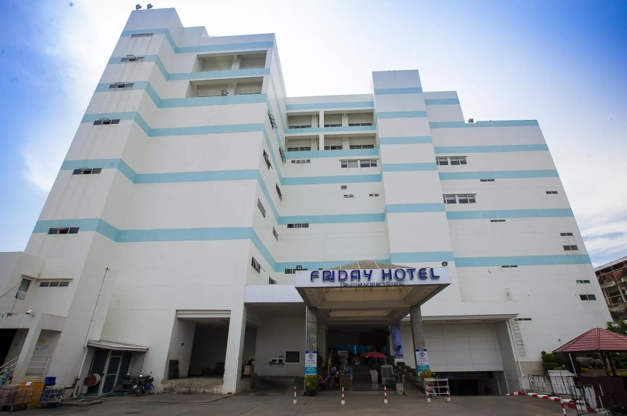 Friday Hotel