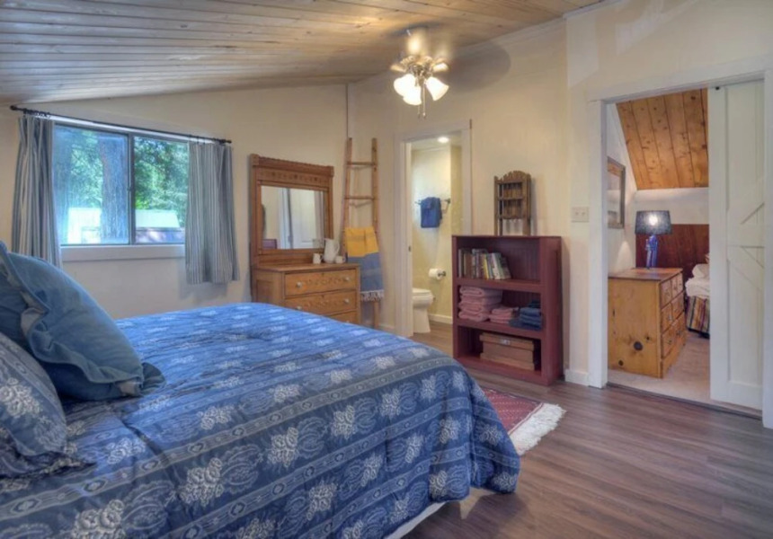 Hideaway River Cabin