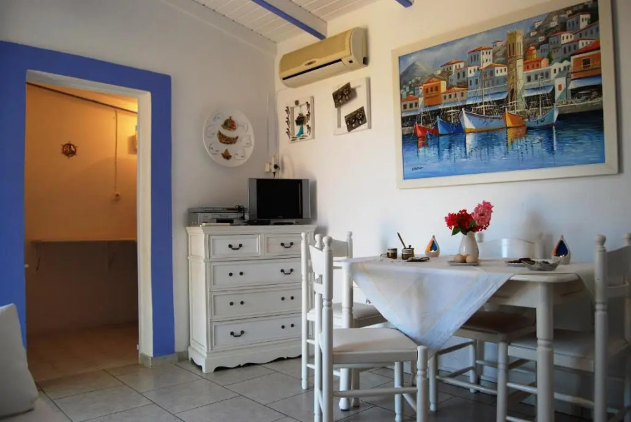 KILLINI COTTAGE STUDIO the small cyclades