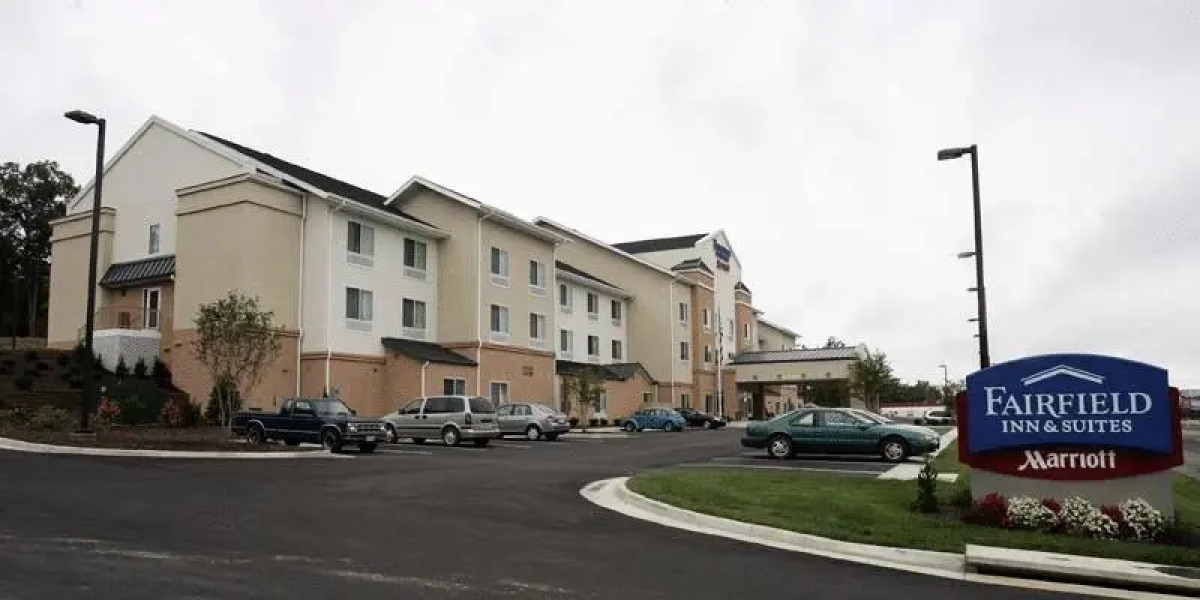 Fairfield Inn and Suites by Marriott South Boston