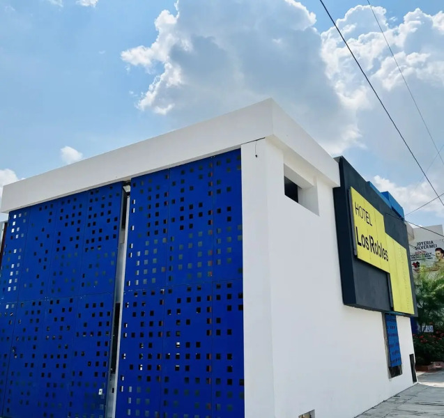 Hotel Los Robles