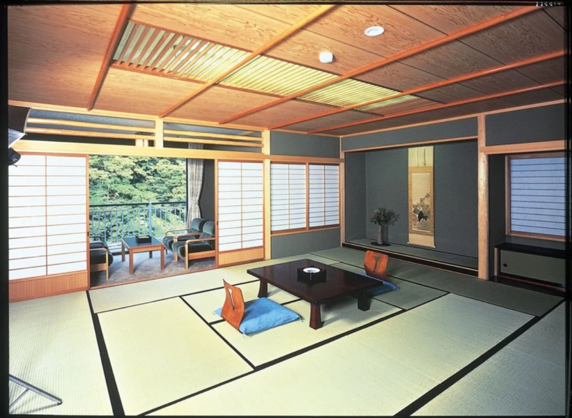 Yamanaka Onsen Shirasagiyu Tawaraya
