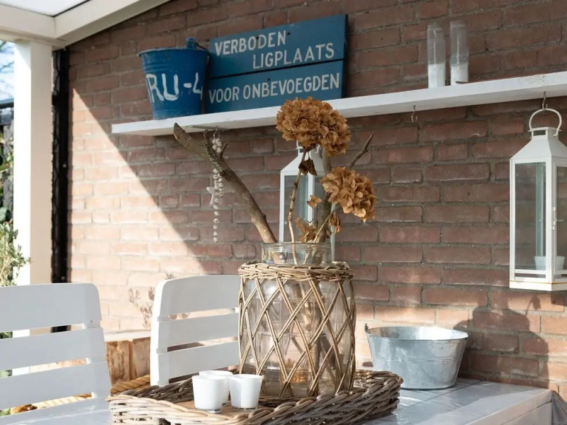 Modern House in a Quiet Area Near the Lake of Grevelingen