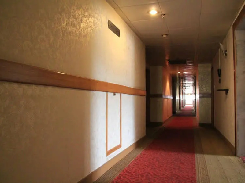 Baiyun Jiangjing Hotel