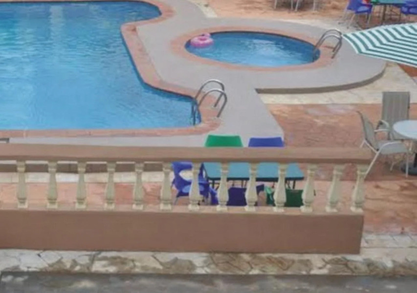 Sheriffyt Royale Hotel and Suites