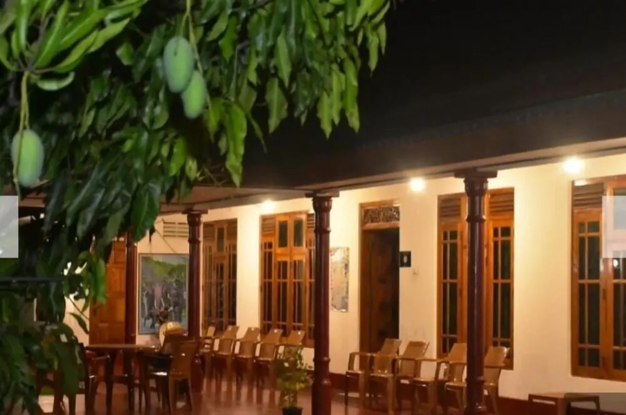 Mathanga Safari Bungalow
