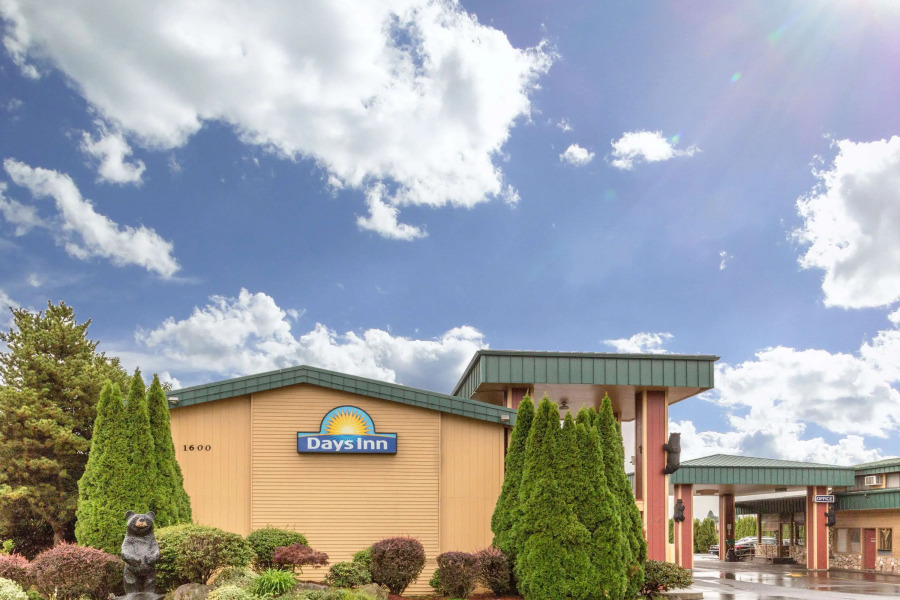 Super 8 By Wyndham Monteagle Tn