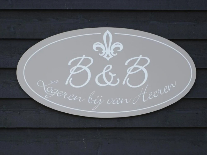 B&B Logeren bij van Heeren