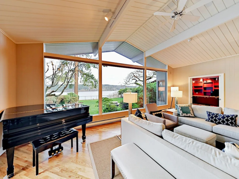 14521 40th Ave NE Home 3 Bedrooms 3 Bathrooms Home