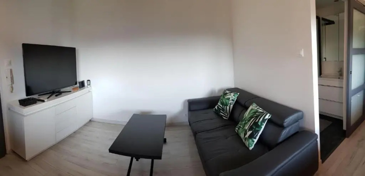 Chalet Côte d'Azur Piscine Terrasse et Vue Mer