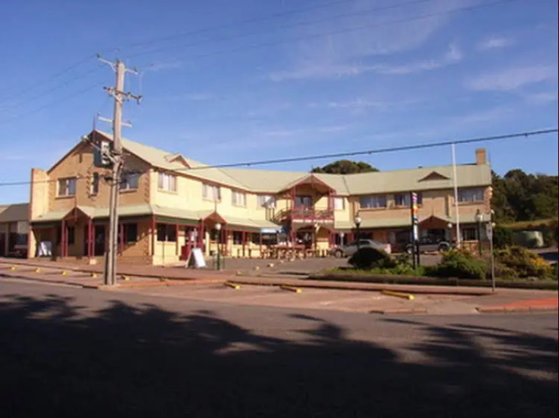 Parers King Island Hotel