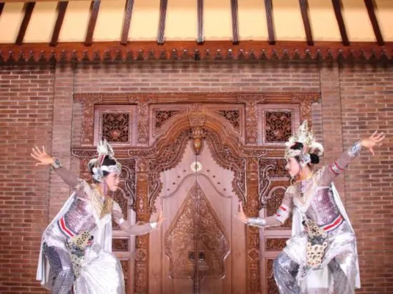 Tingal Laras Art House Homestay