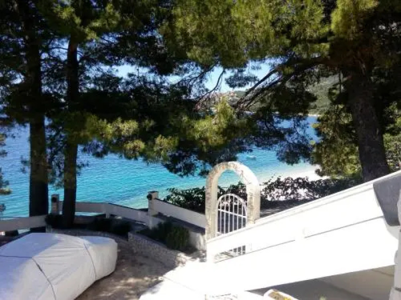 Villa Ana Živogošće